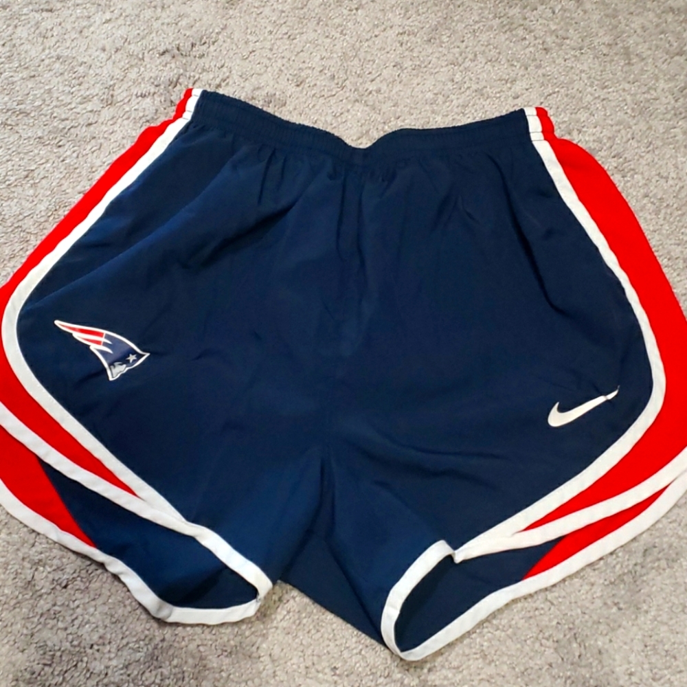 Nike Tempo Short Patriots EUC